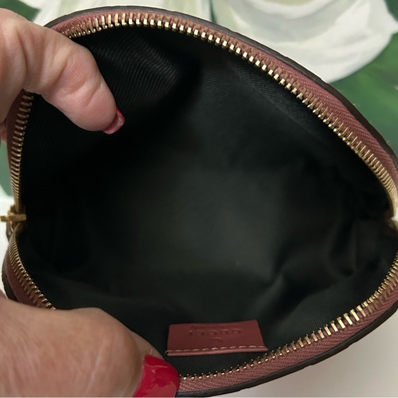Gucci Rose Pink Cosmetic Bag - Picture 8 of 14